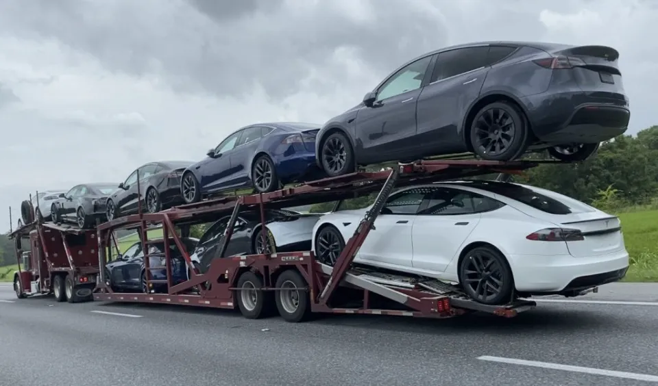 How Much Does It Cost to Ship a Car